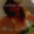 Horny milfs looking