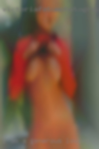 I am a Generous loving looking real woman from Wenatchee.