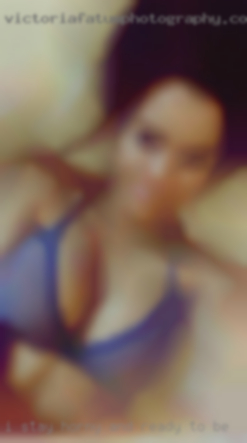 I stay horny and READY TO BE FUCK.