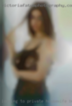 Looking to private housewife build my books.